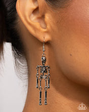 Load image into Gallery viewer, Paparazzi ♥ Rattle My Bones ♥ E2380
