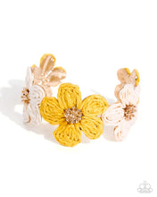 Load image into Gallery viewer, Paparazzi ♥ Rustic Raffia - Yellow ♥ B1167