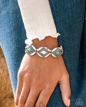 Load image into Gallery viewer, Paparazzi ♥ Simply Santa Fe - April 2025 ♥ SSF0425