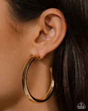 Load image into Gallery viewer, Paparazzi ♥ Sinuous Sheen - Gold ♥ Post E2195