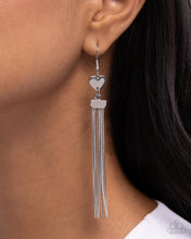 Load image into Gallery viewer, Paparazzi ♥ Smitten Sequence - Silver ♥ E1886