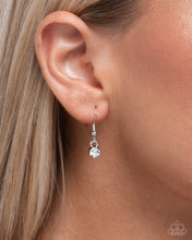 Load image into Gallery viewer, Paparazzi ♥ Nautical Sunset - Silver ♥ N2732