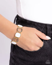 Load image into Gallery viewer, Paparazzi ♥ Socialite Shells - Gold ♥ Bracelet EX78