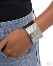 Load image into Gallery viewer, Paparazzi ♥ Textured Title - Silver ♥ B1026