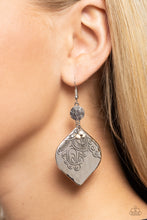 Load image into Gallery viewer, Paparazzi ♥ Tropical Terrace - White ♥ E1298