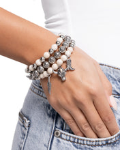 Load image into Gallery viewer, Paparazzi ♥ Western Wardrobe - White ♥ B1043