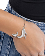 Load image into Gallery viewer, Paparazzi ♥ Whimsical Whale - Silver ♥ B1008