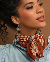 Load image into Gallery viewer, Paparazzi ♥ Wishfully Western - Silver ♥ E1722