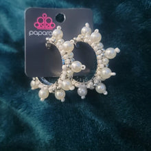Load image into Gallery viewer, Paparazzi ♥ Elite Expense - White ♥ E2302