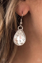 Load image into Gallery viewer, Show-Stopping Shimmer - White N1120