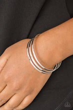 Load image into Gallery viewer, Street Sleek - Silver B292