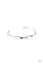 Load image into Gallery viewer, Traditional Twist - Silver B404