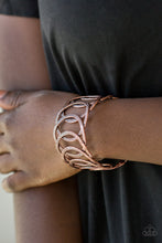 Load image into Gallery viewer, The Main Contender Necklace &amp; Circa de Contender Bracelet - Copper S59