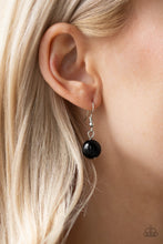 Load image into Gallery viewer, Crystal Charm - Black N910