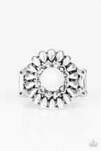 Load image into Gallery viewer, Poppy Pep - White R205