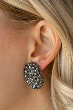 Load image into Gallery viewer, Daring Dazzle - Black E583