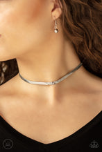 Load image into Gallery viewer, Serpentine Sheen - Silver N1086