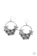 Load image into Gallery viewer, Paparazzi ♥ Eden Essence - Silver ♥ E755