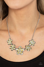 Load image into Gallery viewer, Paparazzi ♥ Garden Daydream - Yellow ♥ N1406