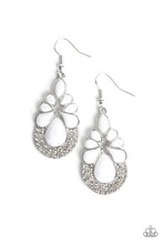 Load image into Gallery viewer, Paparazzi ♥ Beachfront Formal - White ♥ E787