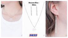 Load image into Gallery viewer, Blossom Bliss- White N635