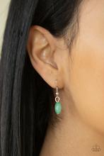 Load image into Gallery viewer, Irresistibly Iridescent - Green N917
