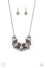 Load image into Gallery viewer, Metro Mantra - White N828