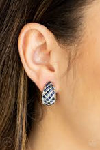 Load image into Gallery viewer, Sparkling Shells - Blue E532