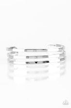 Load image into Gallery viewer, Street Sleek - Silver B292