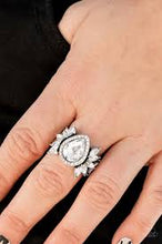 Load image into Gallery viewer, Regal Regalia - White R160