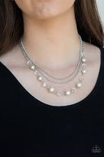 Load image into Gallery viewer, Tour de Demure - White N907
