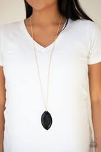 Load image into Gallery viewer, Santa Fe Simplicity - Black N874