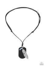 Load image into Gallery viewer, Flying Solo - Black N861